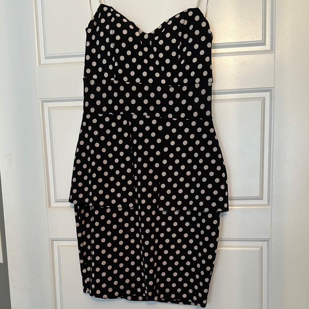 Audrey 3+1 Black and White Strapless Peplum Dress